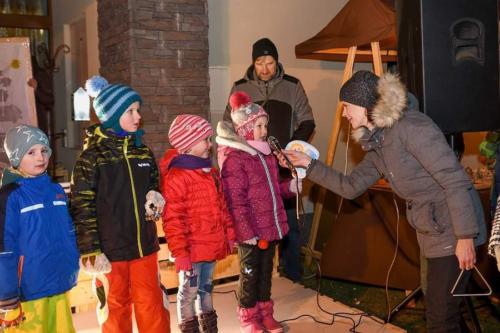 053 Zimrovice Vanocni jarmark 5.12.2019
